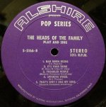 THE HEADS OF THE FAMILY / PLAY & SING