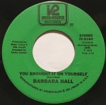 画像2: BARBARA HALL - DROP MY HEART OFF AT THE DOOR / YOU BROUGHT IT ON YOURSELF (2)