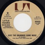 画像1: LITTLE HOOKS WITH RAY NATO AND THE KINGS ‎- GIVE THE DRUMMER SOME MORE / I DON'T WANT TO LEAVE YOU  (1)