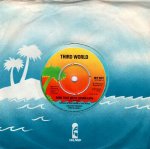 画像3: THIRD WORLD - NOW THAT WE'VE FOUND LOVE / NIGHT HEAT  (3)