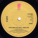 画像1: O'JAYS - DARLIN' DARLIN' BABY (SWEET, TENDER, LOVE) / A PRAYER  (1)