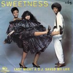 画像1: SWEETNESS -  LAST NIGHT A D.J. SAVED MY LIFE / D.J. DELIGHT  (1)