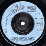 画像2: HI-GLOSS - YOU'LL NEVER KNOW / I'M TOTALLY YOURS  (2)