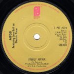 画像1: MFSB - FAMILY AFFAIR / LAY ON LOW  (1)