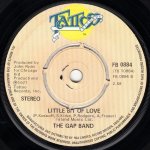 画像2: THE GAP BAND - OUT OF THE BLUE (CAN YOU FEEL IT) / LITTLE BIT OF LOVE  (2)