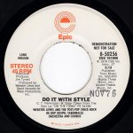 画像2: WEBSTER LEWIS AND THE POST-POP SPACE-ROCK BE-BOP GOSPEL TABERNACLE ORCHESTRA AND CHORUS - DO IT WITH STYLE (SHORT VERSION) (MONO) / DO IT WITH STYLE (LONG VERSION) (STEREO)  (2)