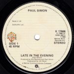 画像2: PAUL SIMON ‎- LATE IN THE EVENING / HOW THE HEART APPROACHES WHAT IT YEARNS  (2)