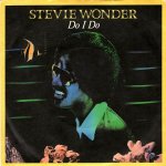 画像1: STEVIE WONDER - DO I DO / ROCKET LOVE  (1)