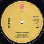 画像1: THE O'JAYS - MESSAGE IN OUR MUSIC / SHE'S ONLY A WOMAN  (1)