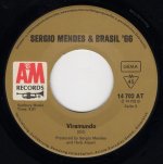 画像4: SERGIO MENDES & BRASIL '66 - FOR WHAT IT'S WORTH / VIRAMUNDO  (4)