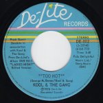 画像1: KOOL & THE GANG - TOO HOT (EDITED VERSION) / TONIGHT'S THE NIGHT (EDITED VERSION)  (1)