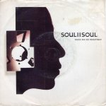 画像1: SOUL II SOUL‎ - MOVE ME NO MOUNTAIN (ALBUM EDIT) / MOVE ME NO MOUNTAIN (RADIO MIX)  (1)