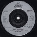 画像2: RUN-DMC - RUN'S HOUSE / BEATS TO THE RHYME  (2)