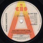 画像1: HERBIE HANCOCK - YOU BET YOUR LOVE / KNEE DEEP  (1)