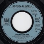 画像2: BRENDA RUSSELL - PIANO IN THE DARK / IN THE THICK OF IT  (2)